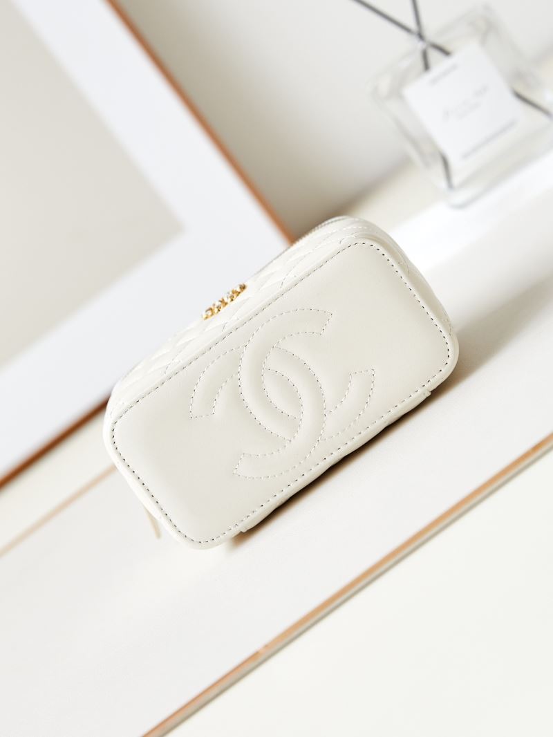 Ch**el cosmetic bags
